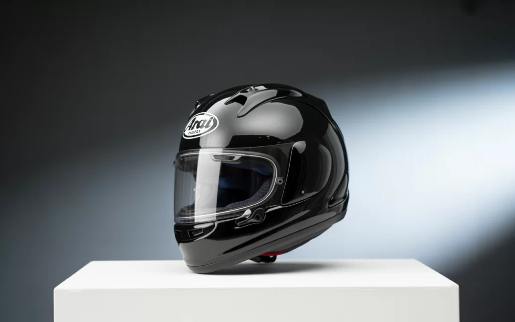 9 Best Full Face Motorcycle Helmets for Women: Top Picks for Safety and Style 7 Arai Regent-X